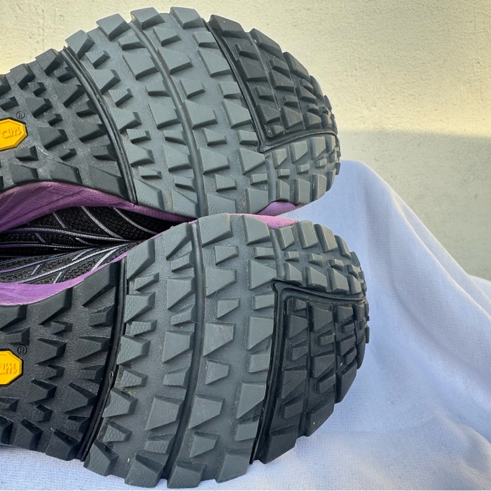 MERRELL Bare Access Trail - Size 7 - Picture 12 of 12